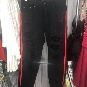 Forever 21 Distressed Boyfriend Jeans